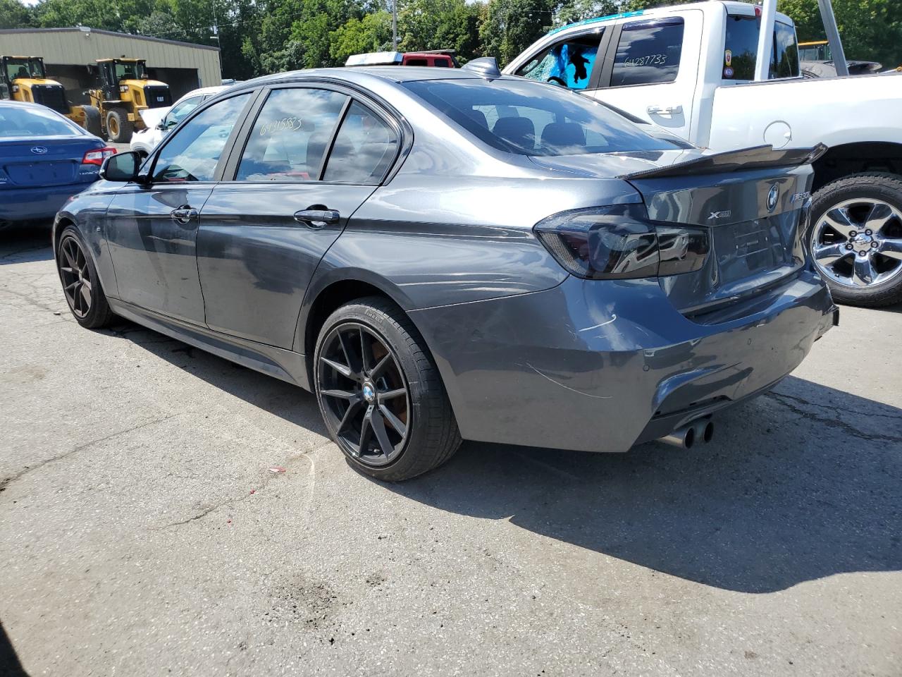 Изображение 2 2017 BMW 330 XI 2017 с VIN WBA8D9G51HNU60308
