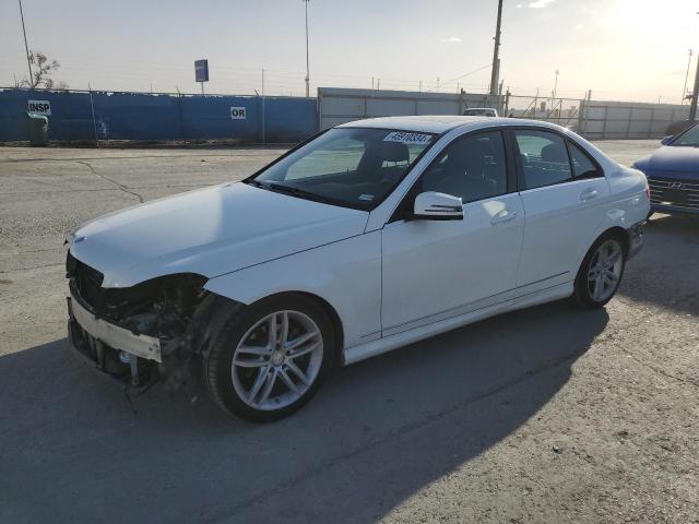 Изображение 1 2013 MERCEDES-BENZ C 250 2013 с VIN WDDGF4HB0DR253675