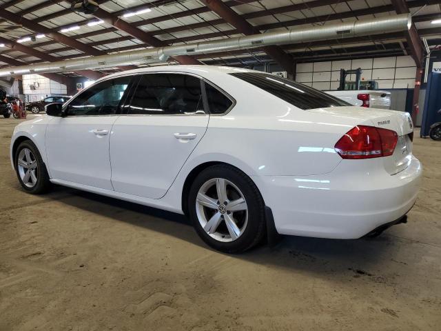 Image 2 of 2015 VOLKSWAGEN PASSAT SE 2015 with VIN 1VWBS7A32FC021702