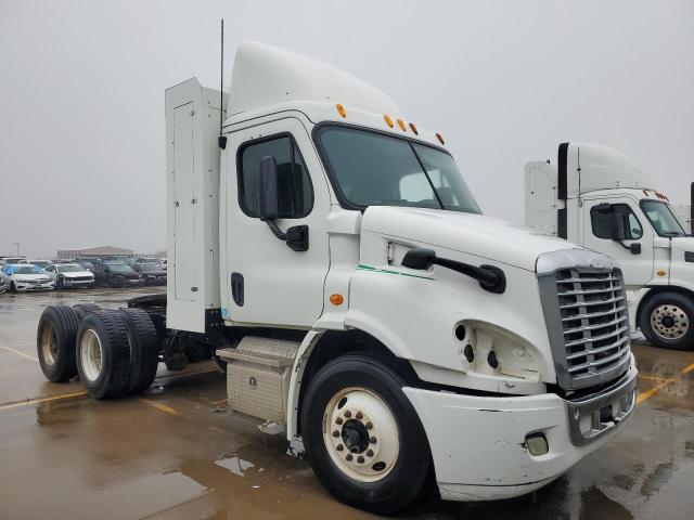Изображение 1 2014 Freightliner Cascadia 2014 с VIN 1FUJGBD91ELFT5473