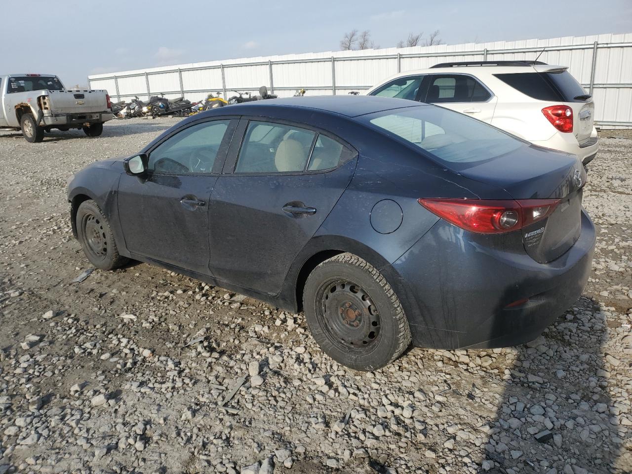 Image 2 of 2014 MAZDA 3 SPORT 2014 with VIN JM1BM1U7XE1172466