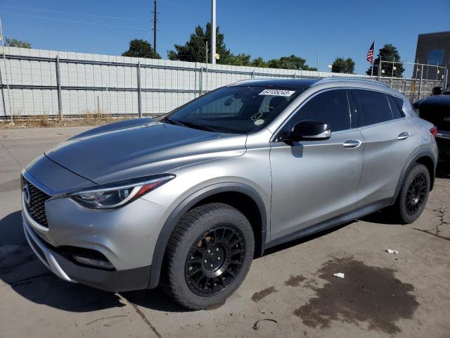 Изображение 2017 INFINITI QX30 BASE 2017