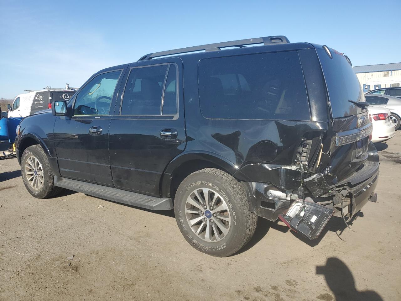 Изображение 2 2017 FORD EXPEDITION XLT 2017 с VIN 1FMJU1HT0HEA17677
