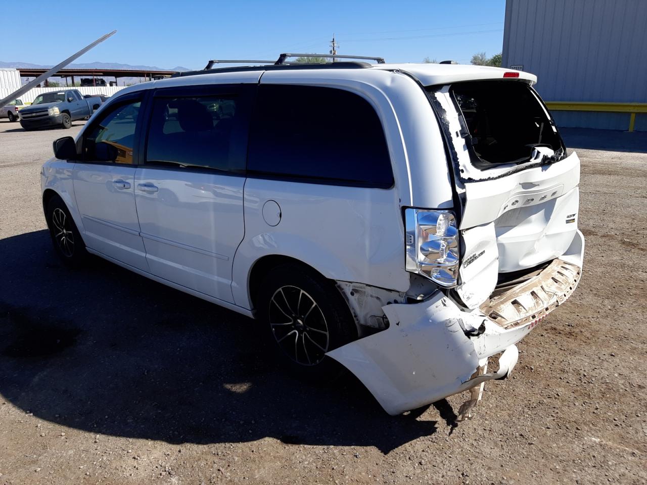 Image 2 of 2017 DODGE GRAND CARAVAN GT 2017 with VIN 2C4RDGEGXHR848379