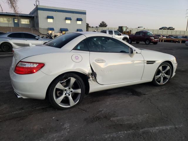 Obraz 3 z 2013 MERCEDES-BENZ SLK 350 2013 z VIN WDDPK5HA0DF061957
