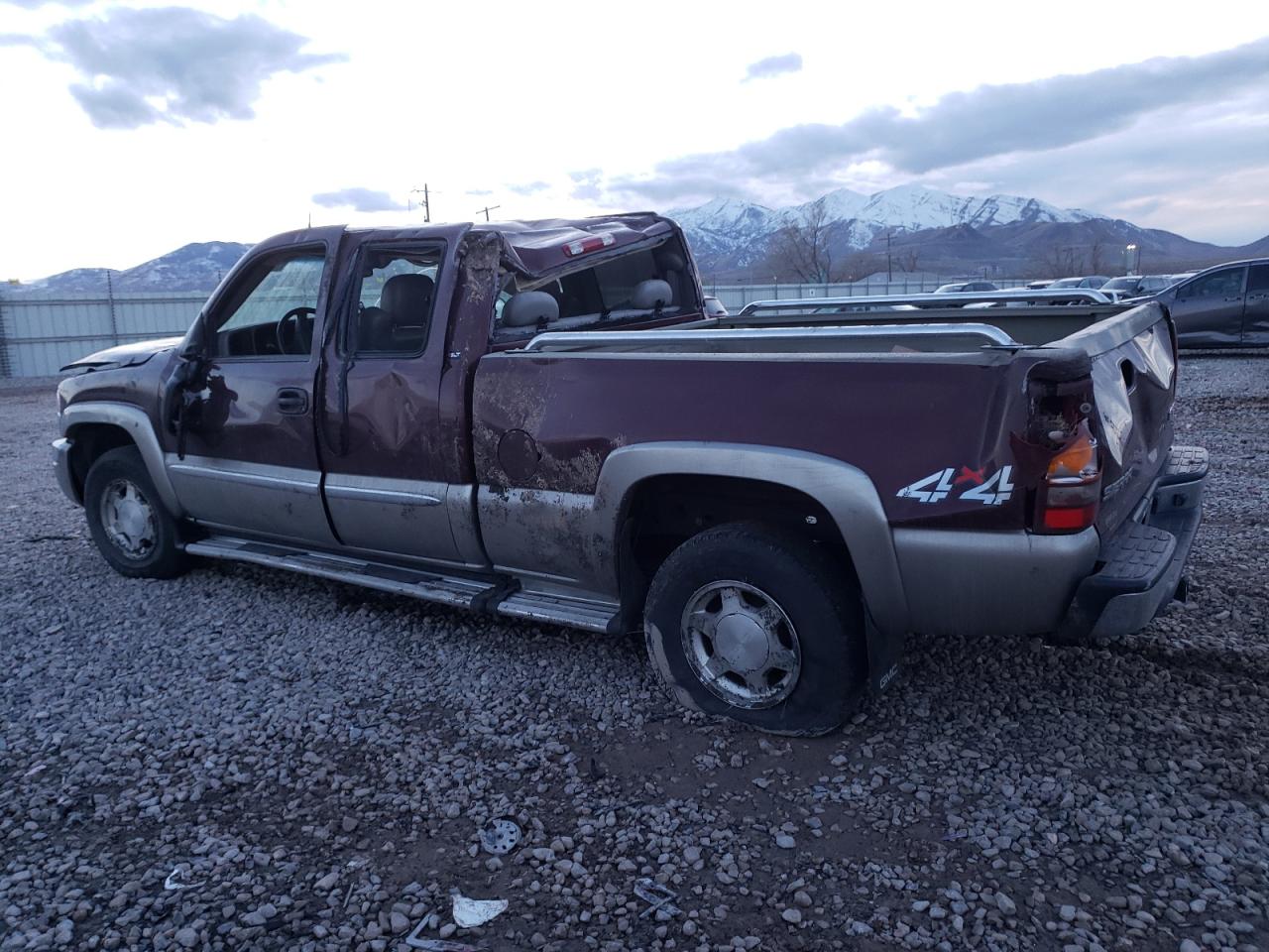 Obraz 2 z 2003 GMC NEW SIERRA K1500 2003 z VIN 2GTEK19V931214627