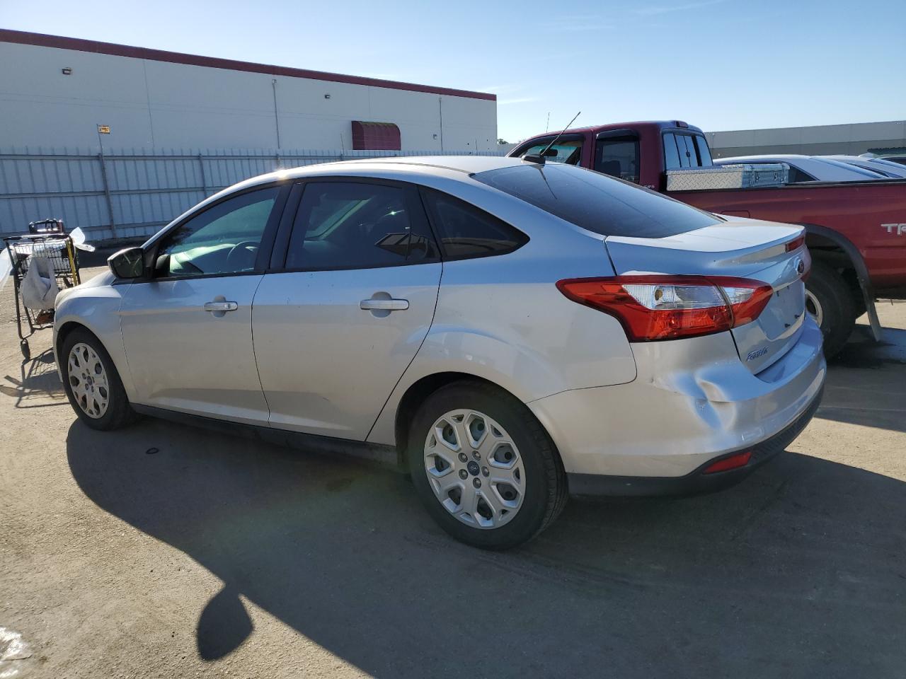 Obraz 2 z 2012 FORD FOCUS SE 2012 z VIN 1FAHP3F20CL375159