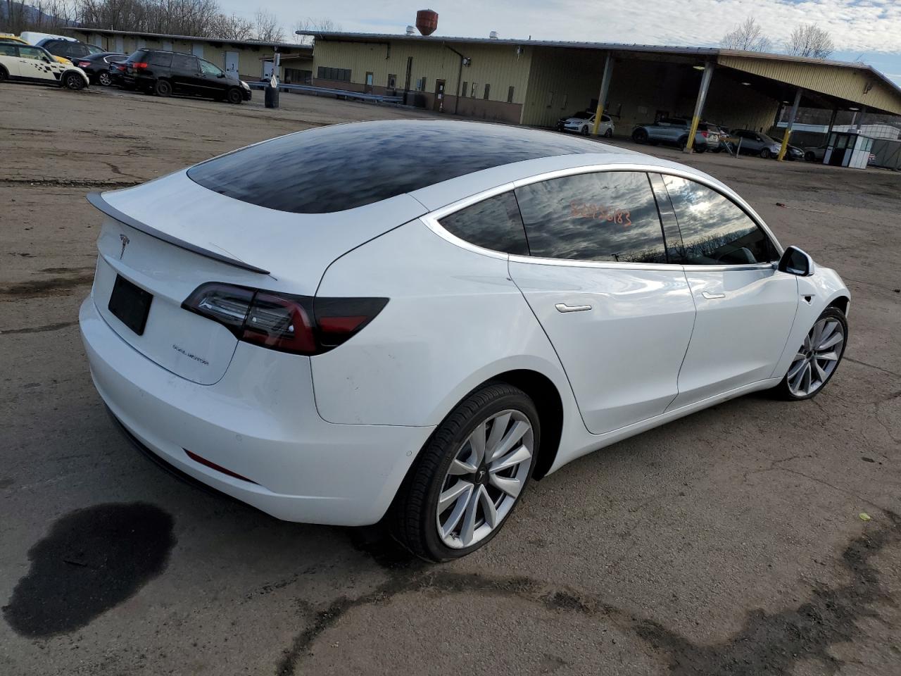 Изображение 3 2020 TESLA MODEL 3  2020 с VIN 5YJ3E1EB1LF791563