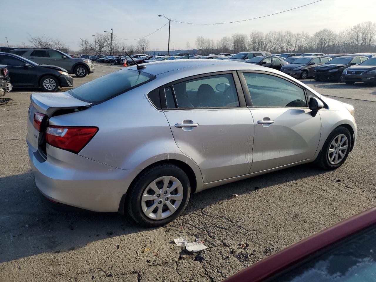 Obraz 3 z 2017 KIA RIO LX 2017 z VIN KNADM4A36H6072221