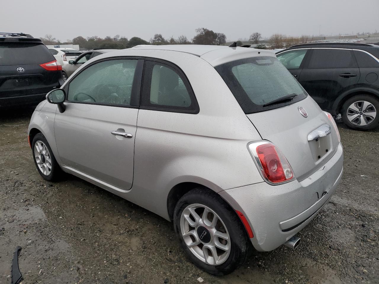 Obraz 2 z 2013 FIAT 500 POP 2013 z VIN 3C3CFFAR0DT546483