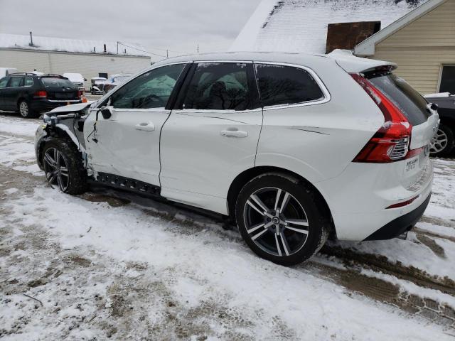 Obraz 2 z 2021 VOLVO XC60 T5 MOMENTUM 2021 z VIN YV4102RK8M1813989