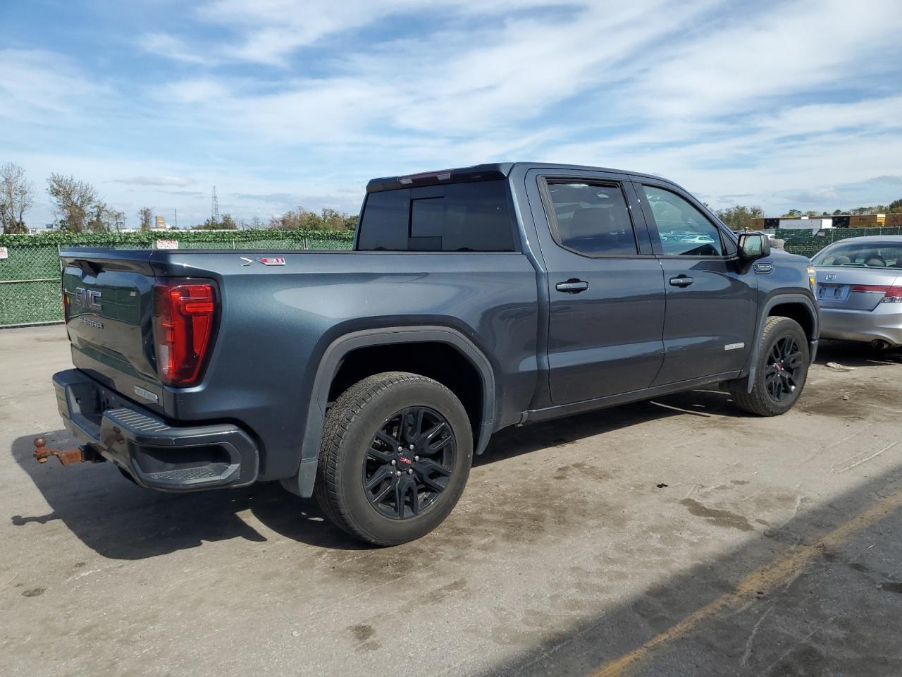 Image 3 of 2020 GMC SIERRA K1500 ELEVATION 2020 with VIN 3GTU9CEDXLG319071