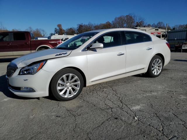 Obraz 1 z 2015 BUICK LACROSSE  2015 z VIN 1G4GB5G37FF228052