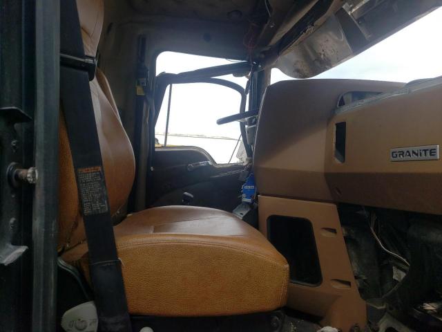Image 2 of 2015 MACK 700 GU700 2015 with VIN 1M2AX07C0FM025381