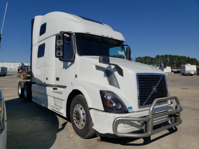 Image 1 of 2018 VOLVO VN VNL 2018 with VIN 4V4NC9EH8JN896217