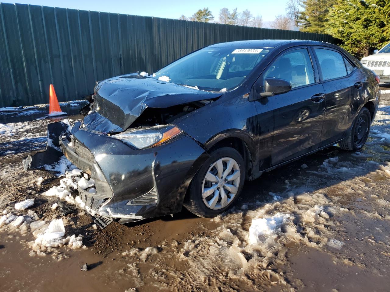Image 1 of 2019 TOYOTA COROLLA L 2019 with VIN 5YFBURHEXKP933978