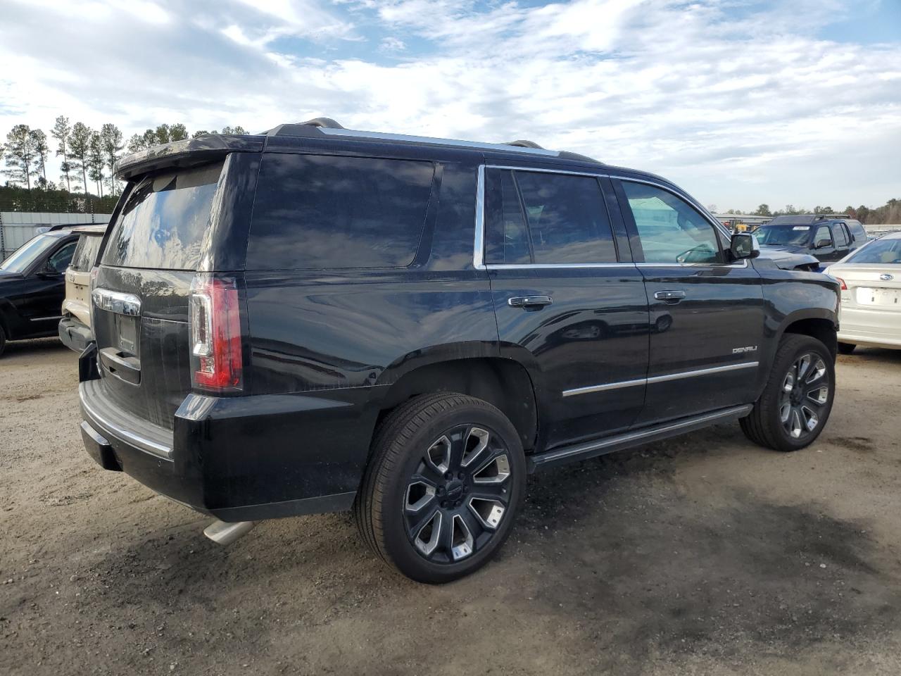 Изображение 3 2020 GMC YUKON DENALI 2020 с VIN 1GKS1CKJ9LR109509