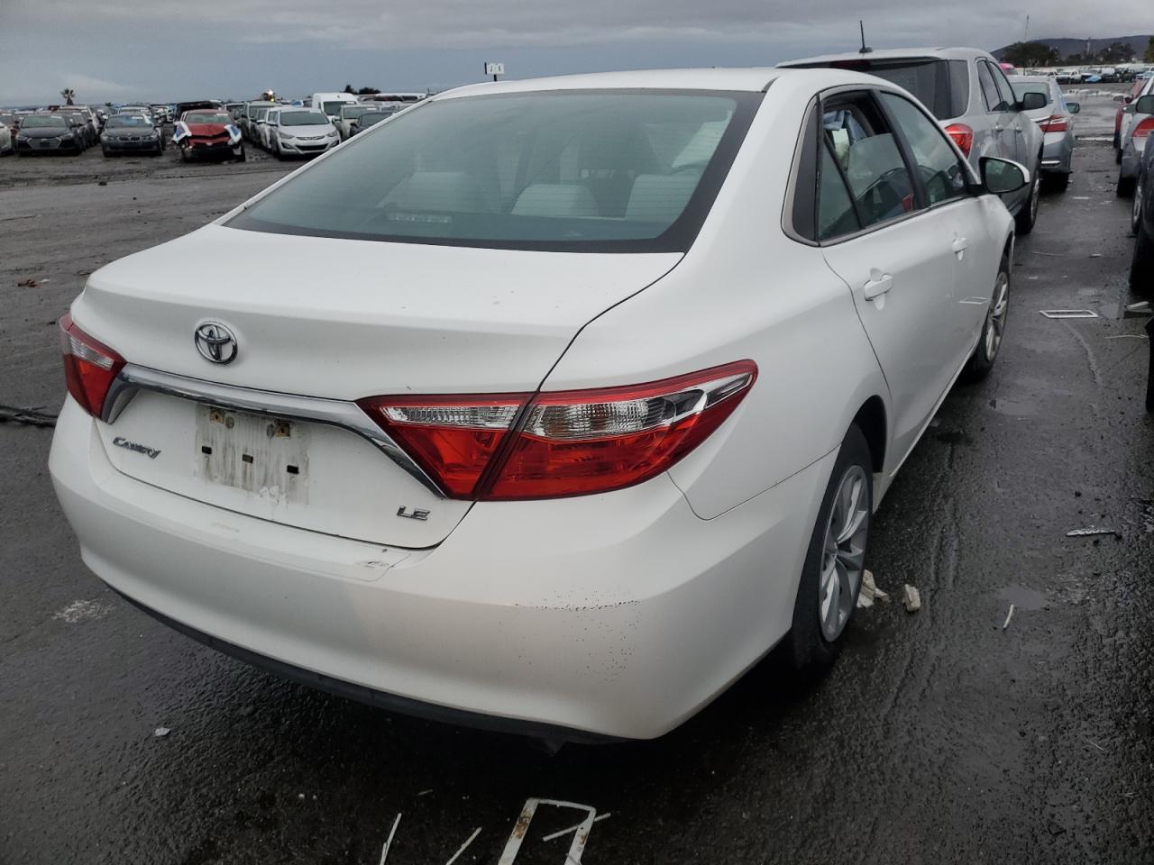 Image 3 of 2017 TOYOTA CAMRY LE 2017 with VIN 4T1BF1FK5HU321702