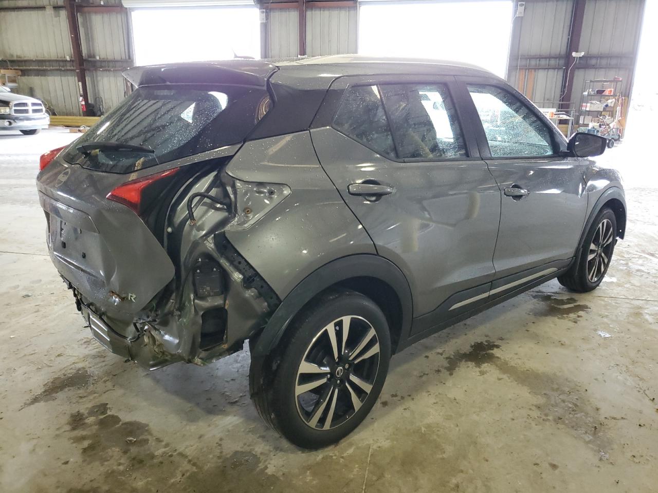 Image 3 of 2019 NISSAN KICKS S 2019 with VIN 3N1CP5CU4KL540920