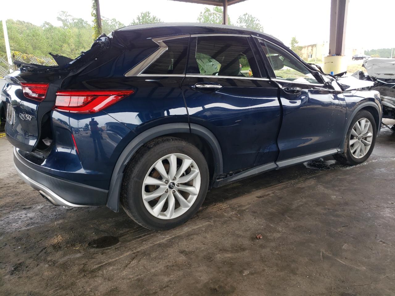 Image 3 of 2019 INFINITI QX50 ESSENTIAL 2019 with VIN 3PCAJ5M32KF119935
