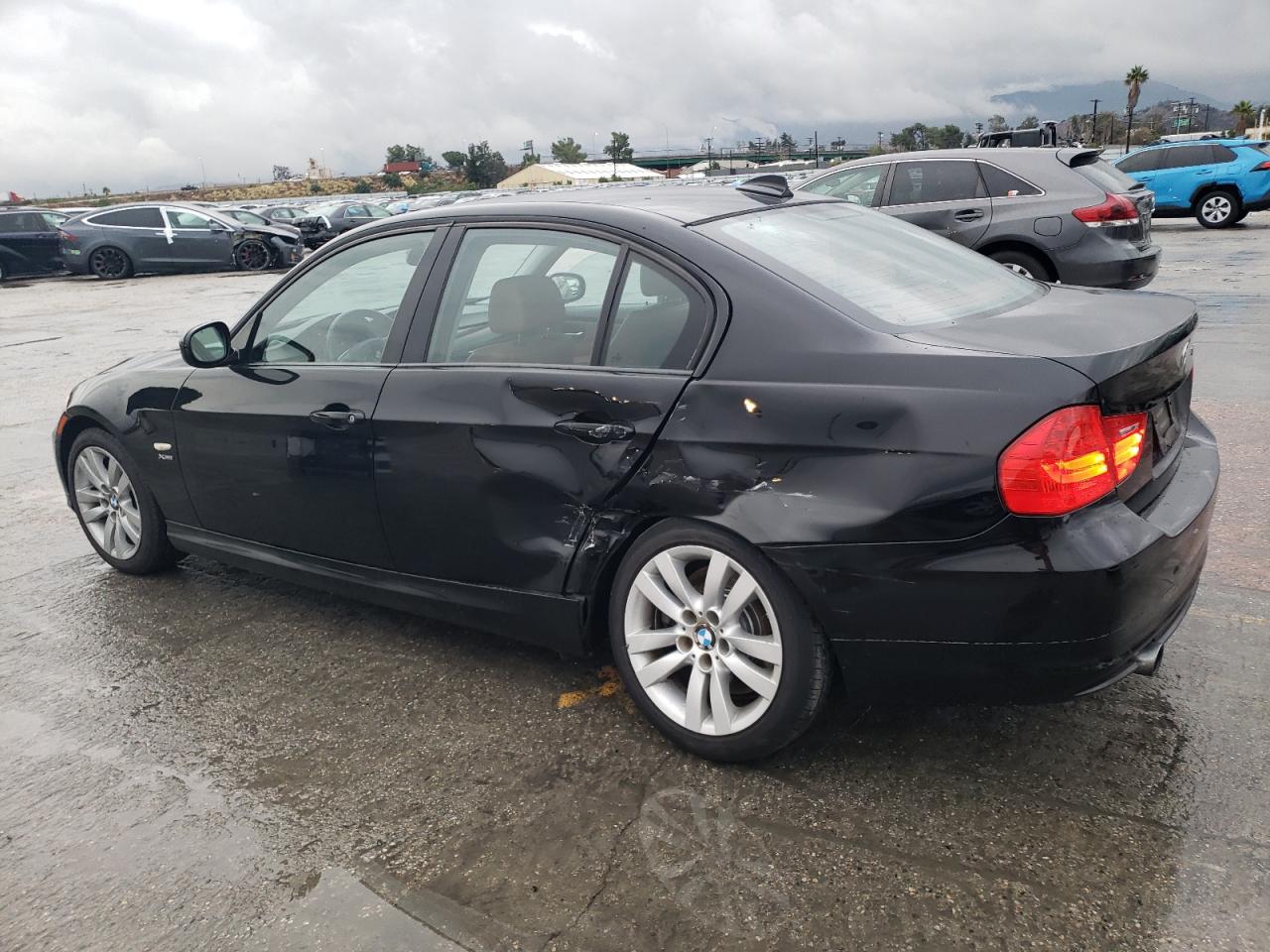 Image 2 of 2011 BMW 335 XI 2011 with VIN WBAPL5G5XBNN49454