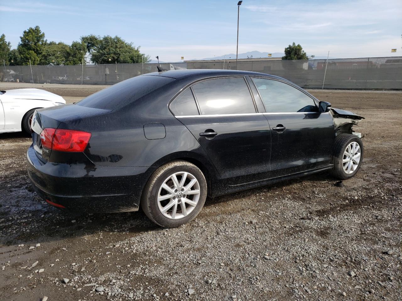 Image 3 of 2013 VOLKSWAGEN JETTA SE 2013 with VIN 3VWDP7AJ6DM297109