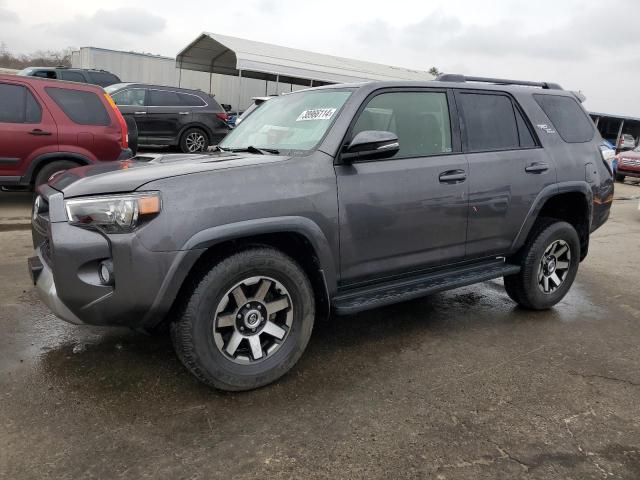 Изображение 1 2019 TOYOTA 4RUNNER SR5 2019 с VIN JTEBU5JRXK5698786