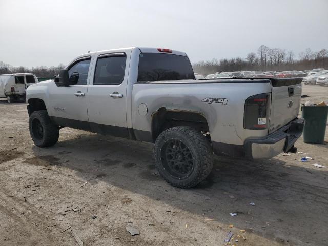 Image 2 of 2010 CHEVROLET SILVERADO K1500 LS 2010 with VIN 3GCRKREA0AG269877