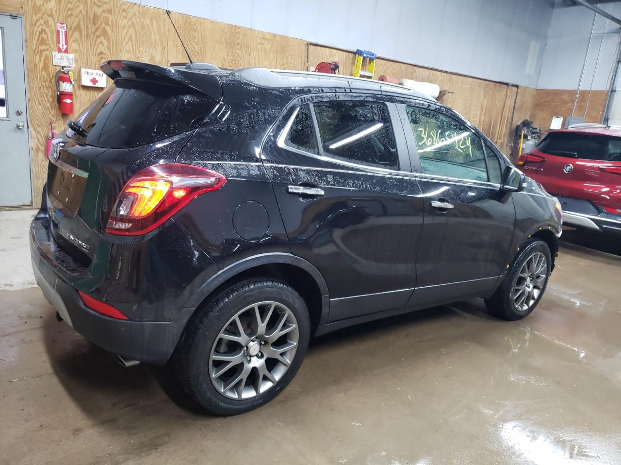 Изображение 3 2019 BUICK ENCORE SPORT TOURING 2019 с VIN KL4CJ2SB8KB799192