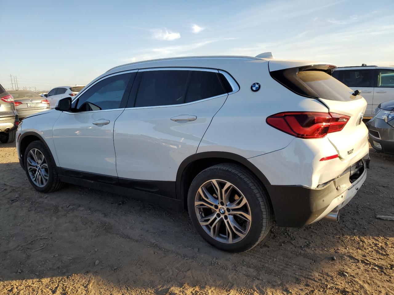 Изображение 2 2020 BMW X2 XDRIVE28I 2020 с VIN WBXYJ1C06L5P30359