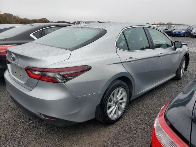 Image 3 of 2021 TOYOTA CAMRY LE 2021 with VIN 4T1C11BK6MU046442