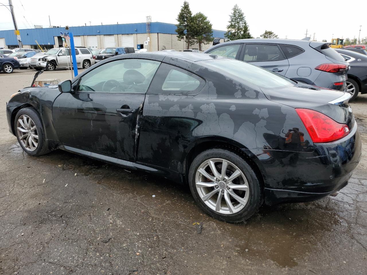 Obraz 2 z 2011 INFINITI G37  2011 z VIN JN1CV6EL5BM261420