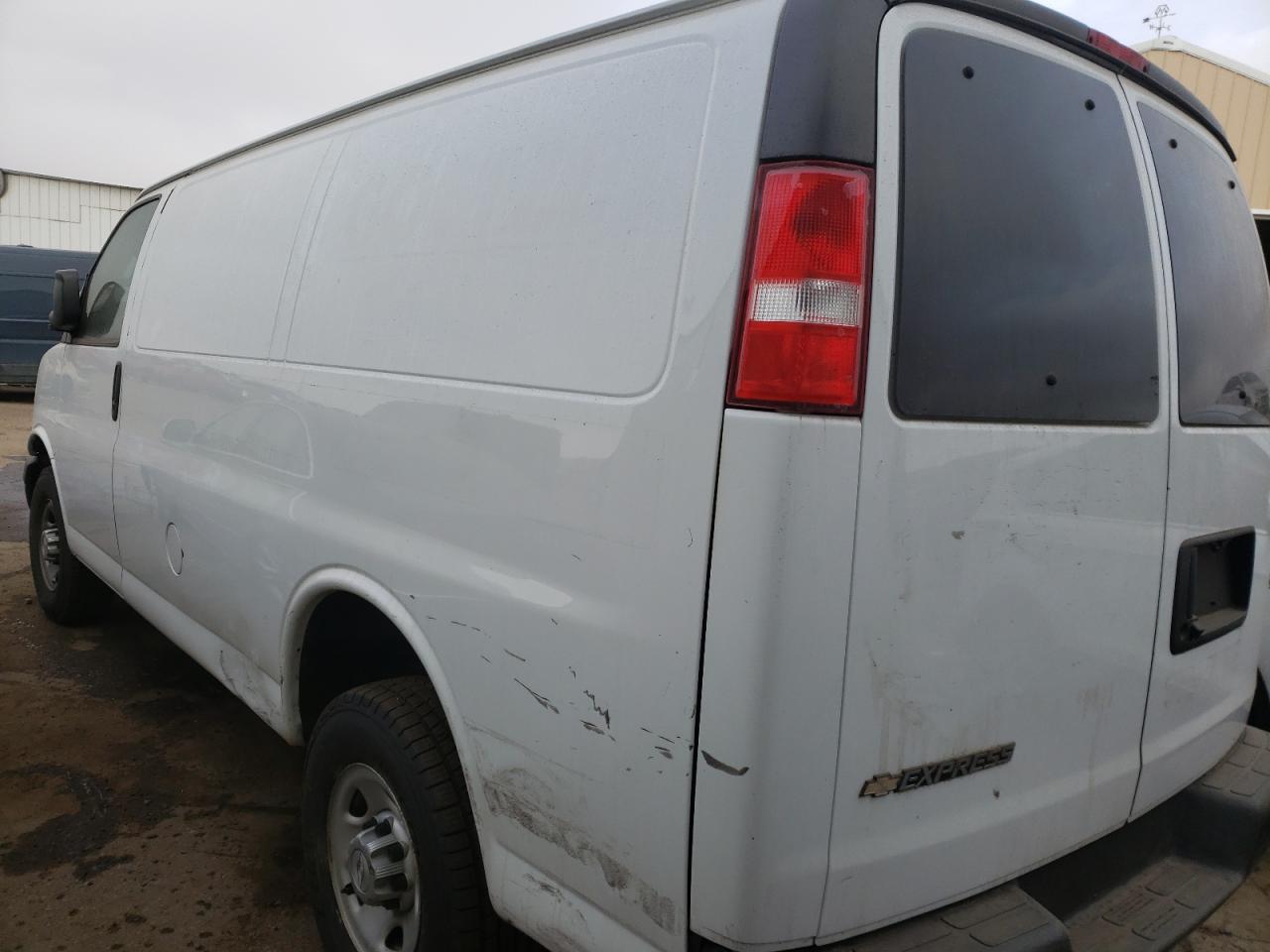 Изображение 2 2018 CHEVROLET EXPRESS G2500  2018 с VIN 1GCWGAFG5J1319342