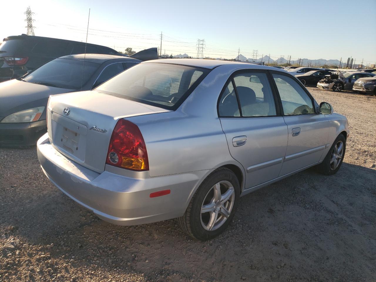 Изображение 3 2005 HYUNDAI ACCENT GL 2005 с VIN KMHCG45C45U593876