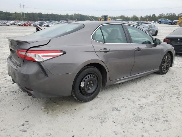 Obraz 3 z 2020 TOYOTA CAMRY SE 2020 z VIN 4T1G11AK9LU304745