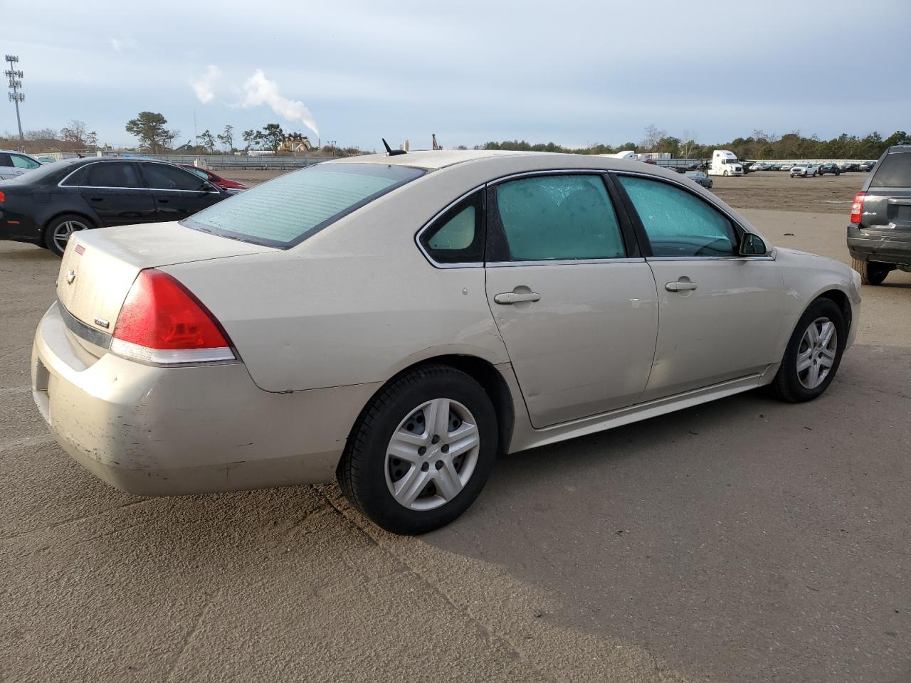Image 3 of 2010 CHEVROLET IMPALA LS 2010 with VIN 2G1WA5EKXA1220470