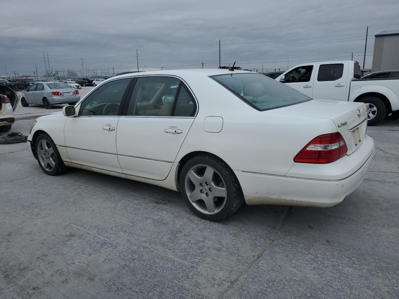 Image 2 of 2005 LEXUS LS 430 2005 with VIN JTHBN36F555018395