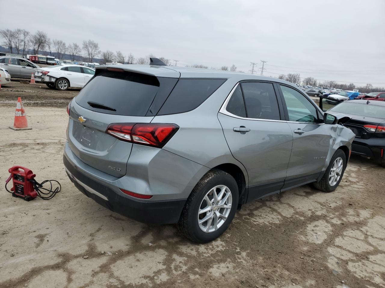 Obraz 3 z 2023 CHEVROLET EQUINOX LT 2023 z VIN 3GNAXUEG5PS179076