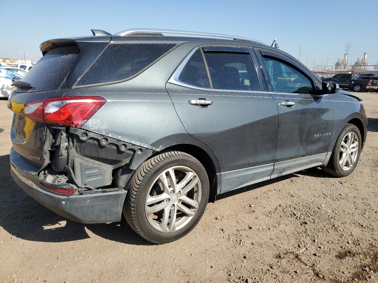 Image 3 of 2018 CHEVROLET EQUINOX PREMIER 2018 with VIN 3GNAXMEV6JS533516