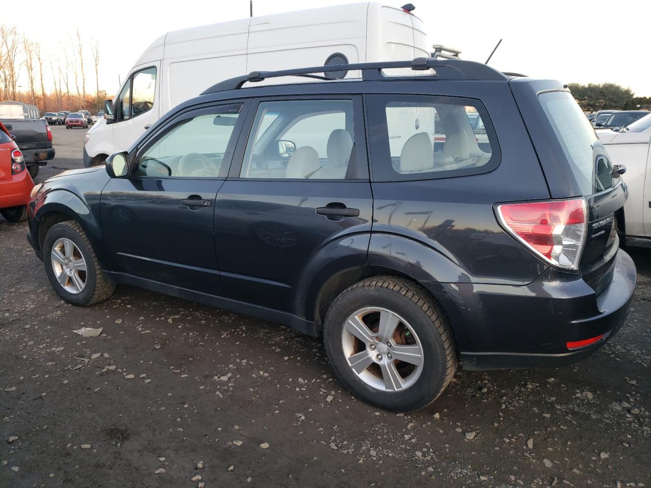 Image 2 of 2012 SUBARU FORESTER 2.5X 2012 with VIN JF2SHABC0CG452851
