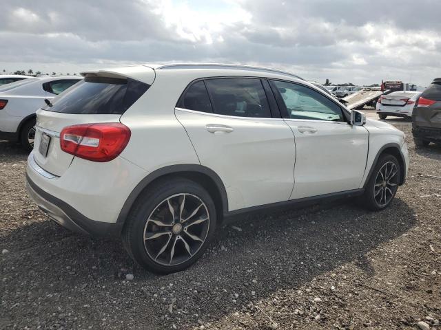 Image 3 of 2017 MERCEDES-BENZ GLA 250 2017 with VIN WDCTG4EB5HJ358737