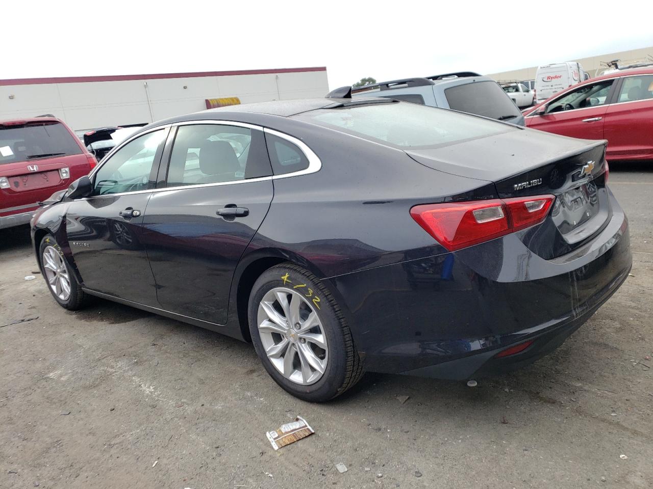 Изображение 2 2023 CHEVROLET MALIBU LT 2023 с VIN 1G1ZD5ST7PF223247