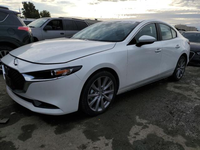 Obraz 1 z 2019 MAZDA 3 PREFERRED 2019 z VIN 3MZBPADL1KM112866