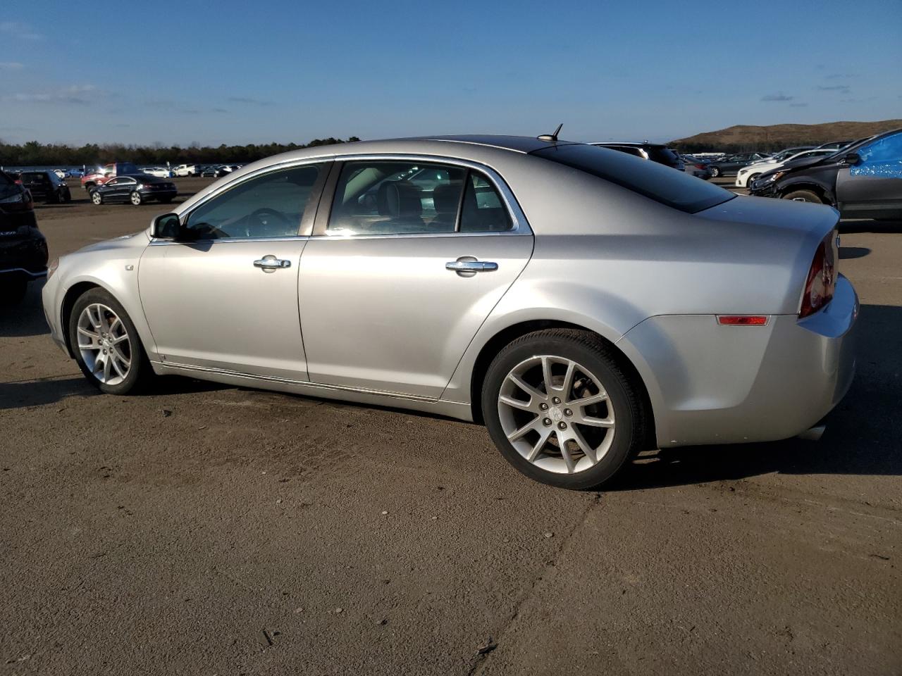 Image 2 of 2008 CHEVROLET MALIBU LTZ 2008 with VIN 1G1ZK57768F277089