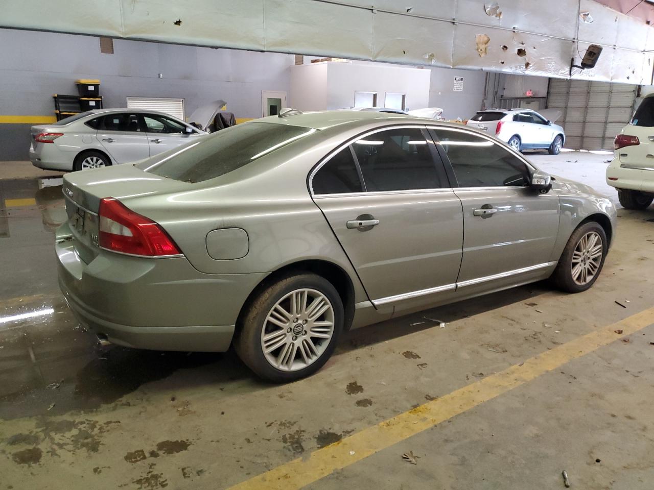 Image 3 of 2008 VOLVO S80 V8 2008 with VIN YV1AH852681076697