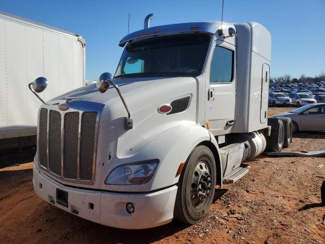 Image 2 of 2015 PETERBILT 579  2015 with VIN 1XPBAP9X4FD261758