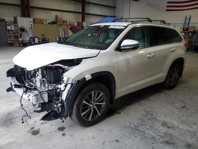 Obraz 2017 TOYOTA HIGHLANDER SE 2017