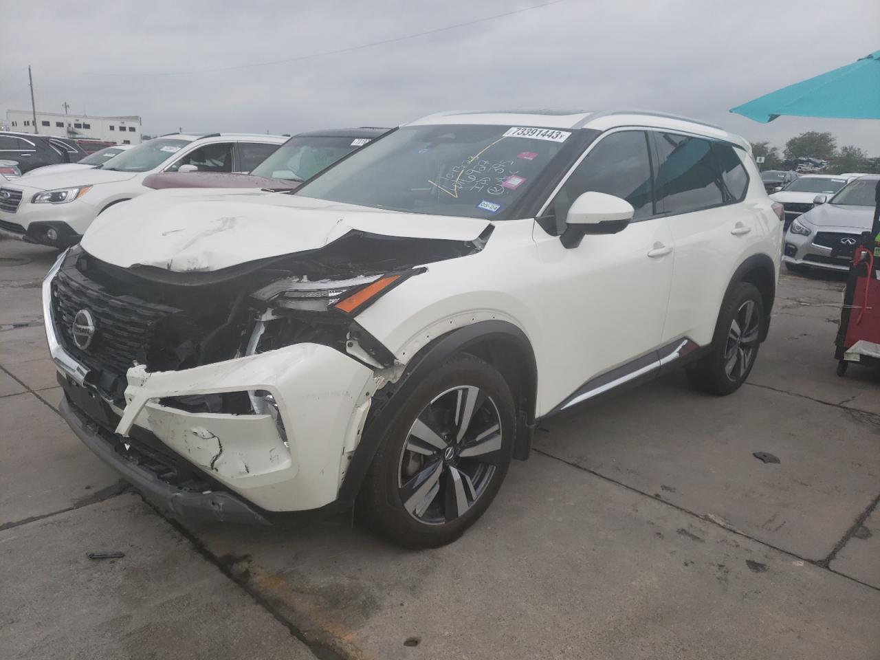 Obraz 1 z 2021 NISSAN ROGUE SL 2021 z VIN JN8AT3CA5MW019782