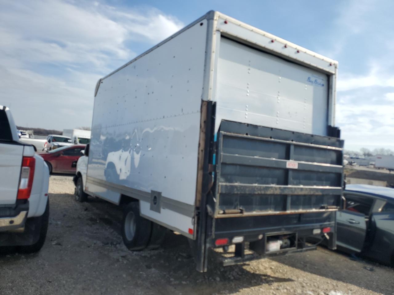 Obraz 2 z 2018 CHEVROLET EXPRESS G3500  2018 z VIN 1HA3GSCG8JN000938