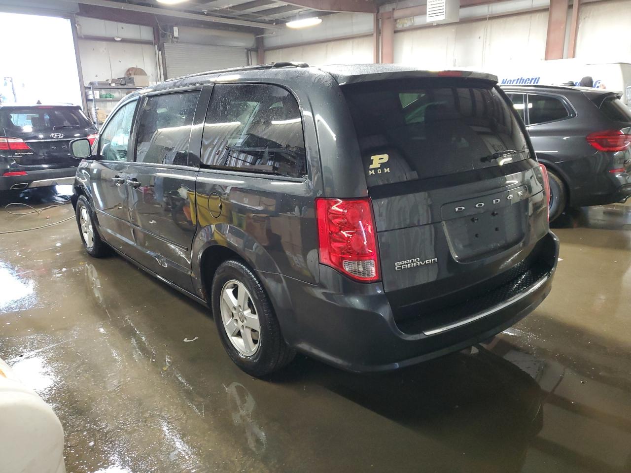 Image 2 of 2011 DODGE GRAND CARAVAN MAINSTREET 2011 with VIN 2D4RN3DG9BR673687